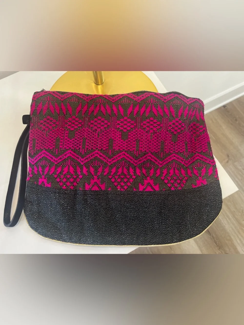 Roberta Roller Rabbit Hot Pink and Black Woven Wristlet Clutch NWOT